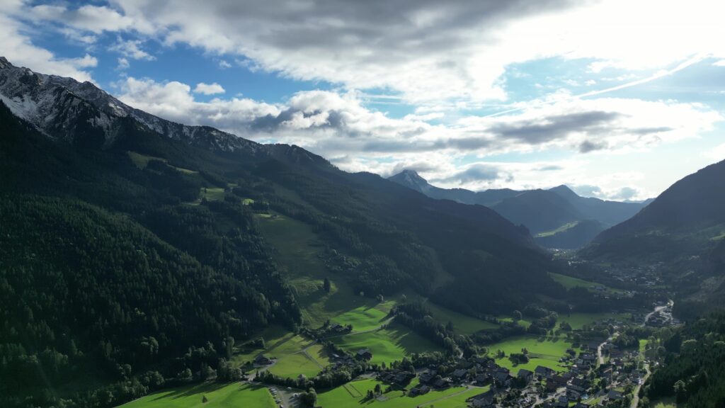 Prise de vue aérienne en montagne